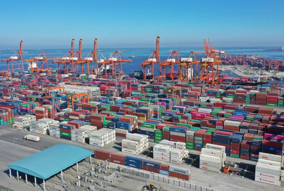Crackdown! Over 50 Containers Seized in Centralized Operation